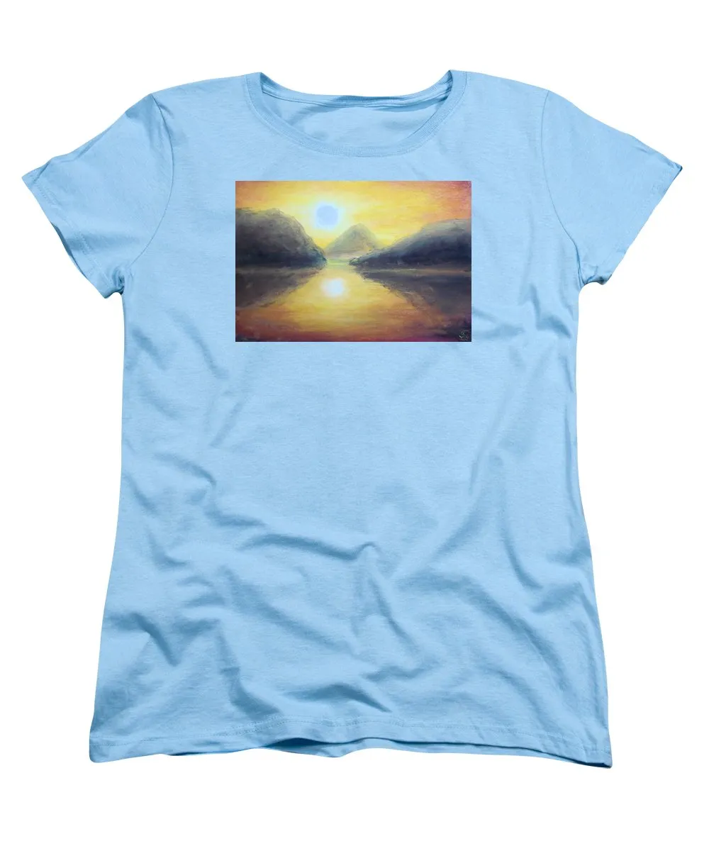 Passionate Sea - Women's T-Shirt (Standard Fit)