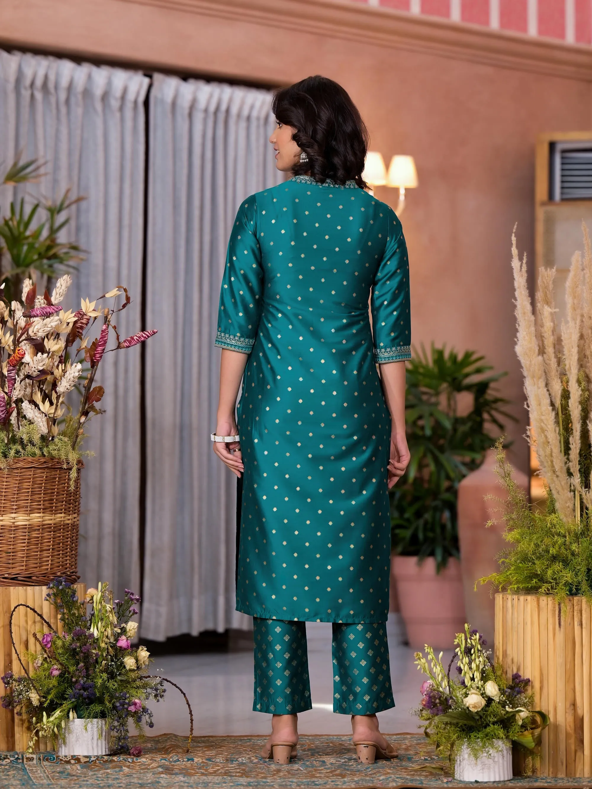 Rama Green Ethnic Motif Printed Cotton Kurta Pant And Dupatta Set With Zari Work