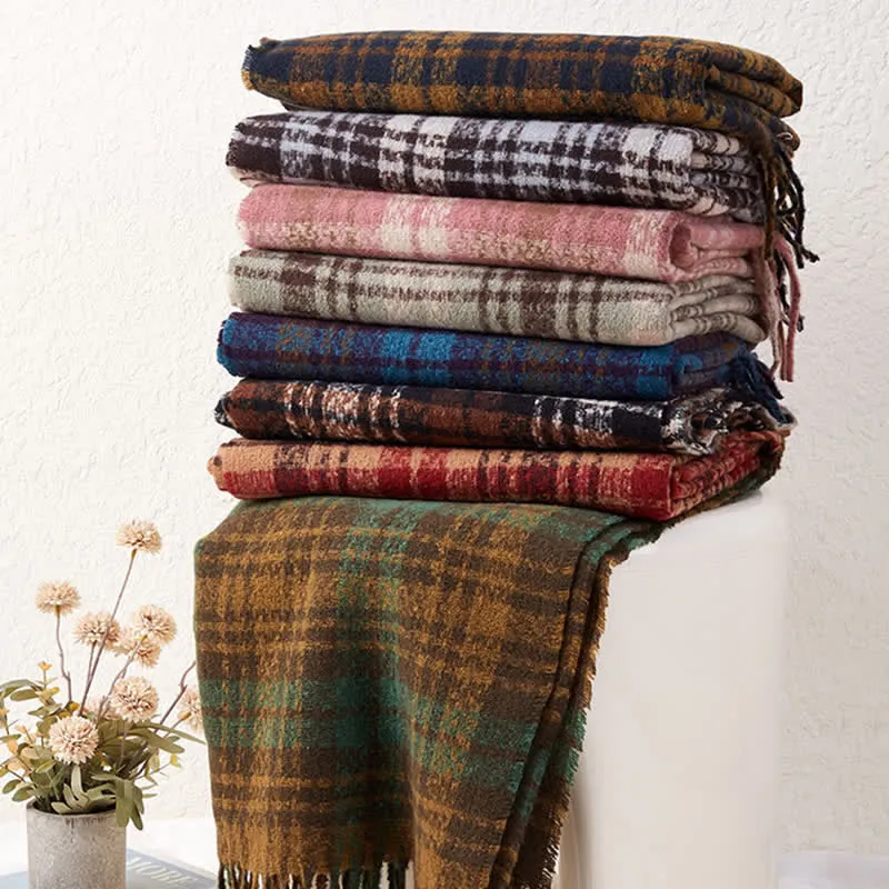 Unisex Luxury British Style Plaid Pattern Tassle Scarf